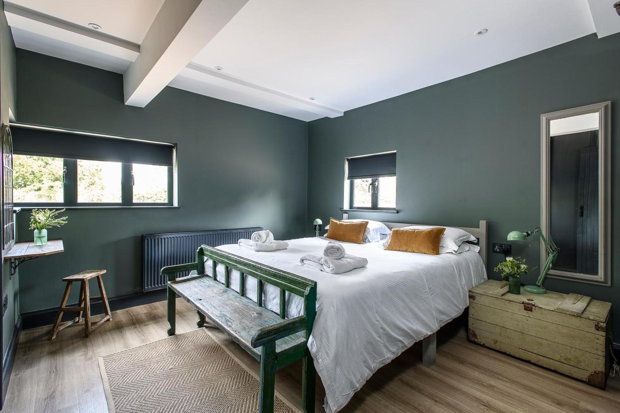 Vineyard Oast Sleeps 25 Villa Wavehorne Exteriör bild
